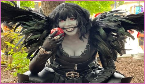 Death Note Cosplay: L's Sweet Style Taking Over Anime Conventions!