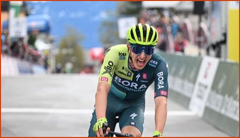 Florian Willfort: Unexpected Passing Shocks Motorsport World