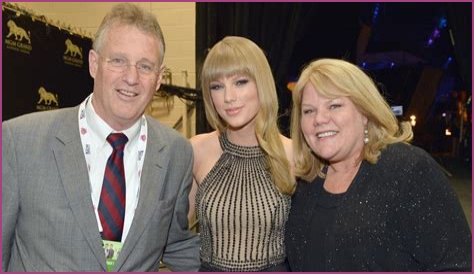 Taylor Swift's Parents' Surprise Reunion: Are They Getting Back Together?