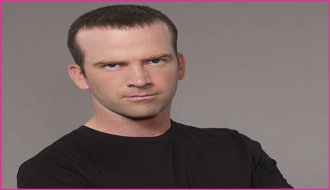 The Ultimate Guide To Lucas Black: Actor, Model, And Philanthropist