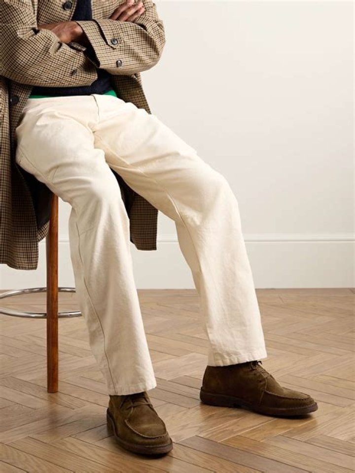 Suede Brooks, Drake's Muse And More